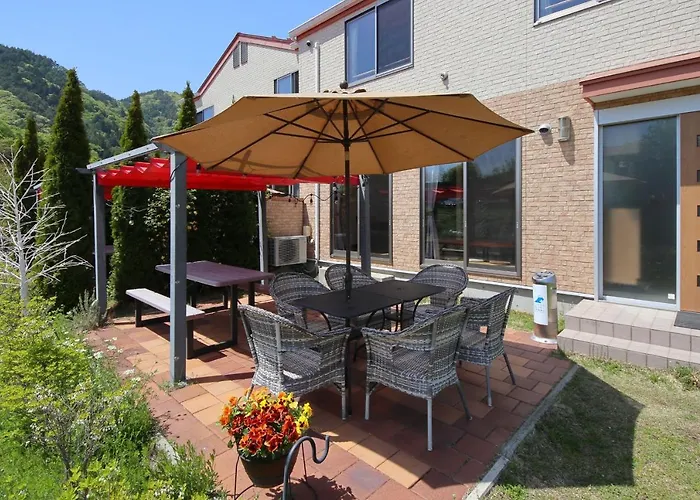 Cottage Pastorale